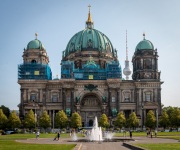 Berliner Dom and Fountain