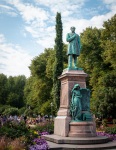 Johan Ludvig Runeberg statue along the Esplanade in Helsinki
