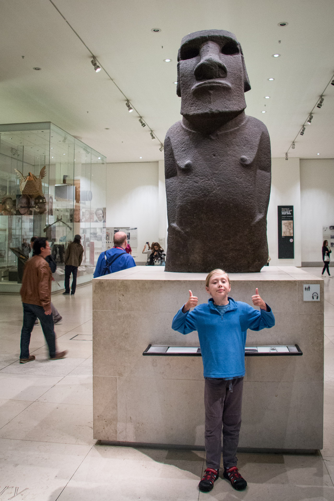 Kyle and Hoa Hakananai'a Easter Island maoi at the British Museum in London