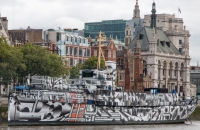 Cruising down the Thames in London