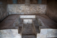 Bath at Praedia di Giulia Felice
