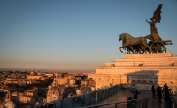 Roof of the VE II monument