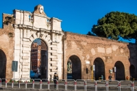 Porta San Giovanni