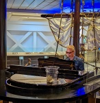 Schooner bar on Anthem of the Seas