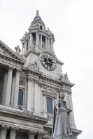 St. Paul's and Queen Victoria