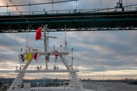 Going under Lionsgate Bridge on Sapphire Princess