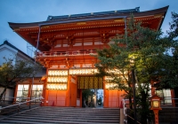 Yasaka-jinja Shrine at night in Kyoto