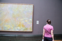 Suzanne at the National Gallery in London
