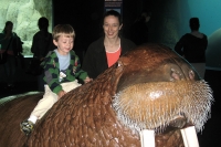Kyle & Suzanne at the aquarium