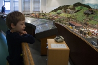 Nürnberg Bahn Museum: Kyle enjoying the model train