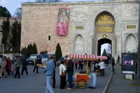 Outer gate to the Topkapi Palace