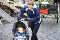 Kyle and Suzanne at the Market