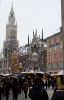 Munich: Rathaus and market