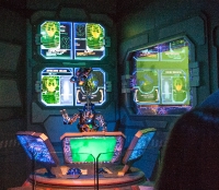 Star Tours queue